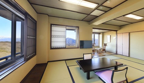 Japanese-Style Superior Room (12 tatami) with Mountain View, Non-Smoking