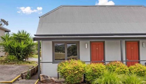 Standard Studio Cottage (1 Queen 1 Single)