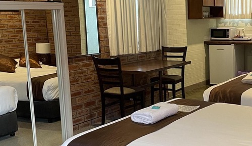 Deluxe Quadruple Room