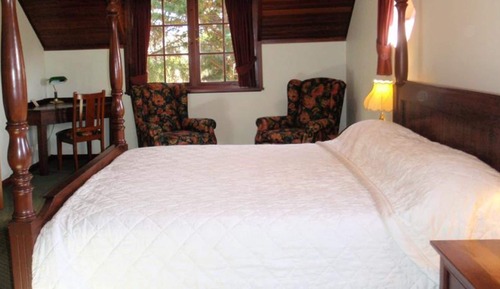 King Spa Suite
