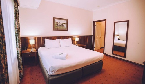 Standard 1 Bedroom Apartment