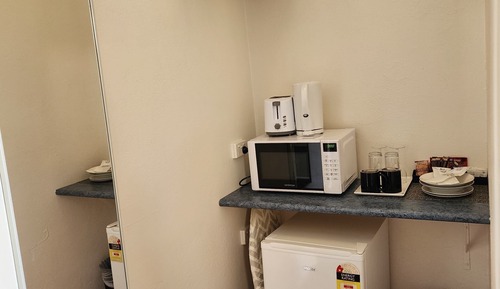 Standard Room, Non Smoking (Petite Standard Double)