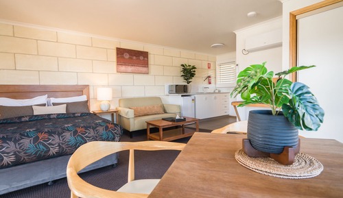 Premier Queen Suite - Ocean View