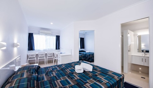 Family Room, Non Smoking, Kitchenette
