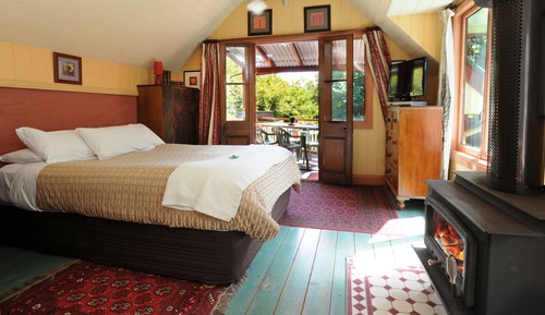 Forget-Me-Not Cottage