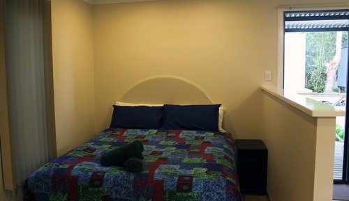 Executive Studio, 1 Queen Bed, Accessible, Kitchenette