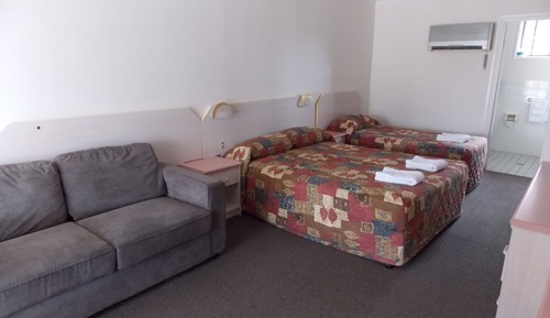 Family Room, Non Smoking (Small Family Room)