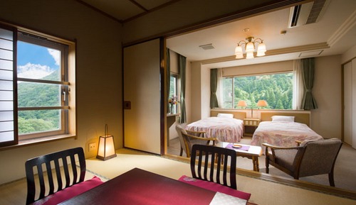 Japansee Western Room