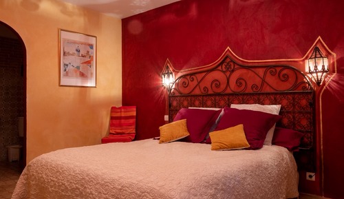 Double Room, Ensuite (Orient)