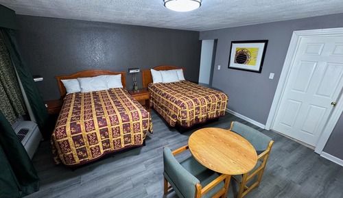 Standard Double Room, 2 Full Sized Beds, Refrigerator & Microwave