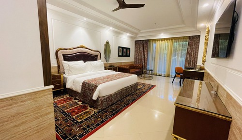 Executive Room 