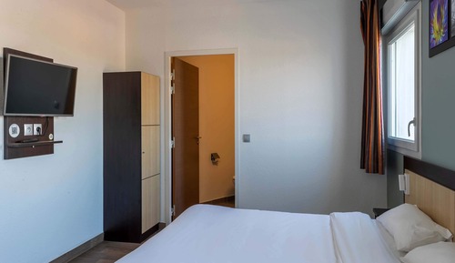 Double Room, Non Smoking