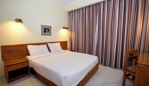 Two Bedroom Apartment Partial Sea View Room