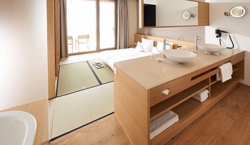 Suite (Japan)