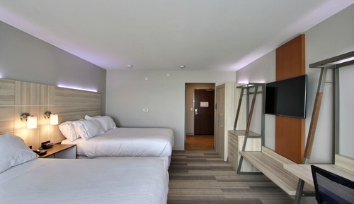 Standard Room, 2 Queen Beds, Accessible (Mobility, Accessible Tub)