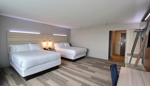 Standard Room, 2 Queen Beds, Accessible (Communications, Mobility, Access Tub)