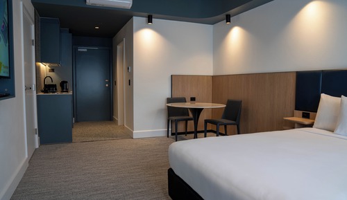 Deluxe Studio Suite