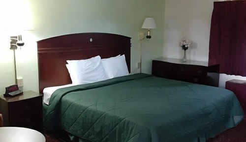 Standard Room, 1 King Bed, Non Smoking