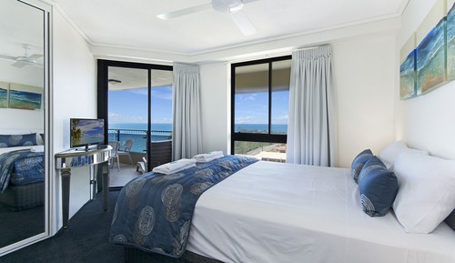 3 Bedroom High Floor Partial Ocean View