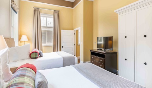 Double Queen Room with Balcony