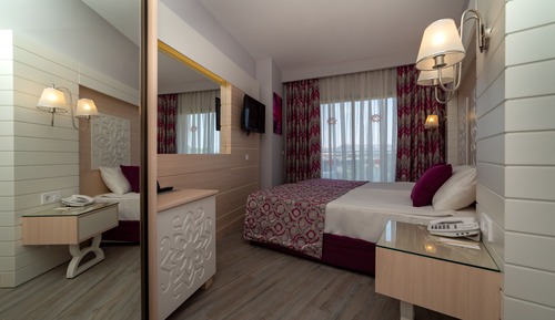 Family Double or Twin Room