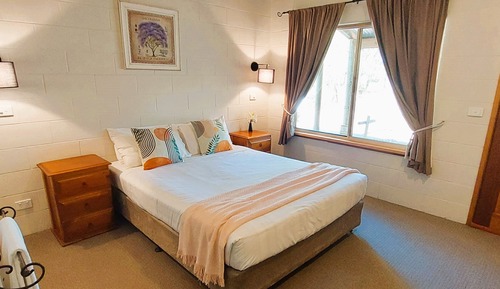 Currawong Cottage