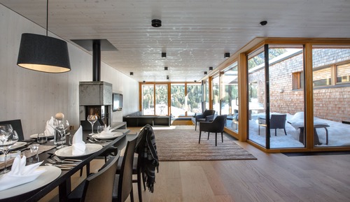 Deluxe Chalet, 3 Bedrooms, Sauna, Valley View