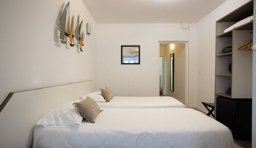 Comfort Twin Room, Private Bathroom