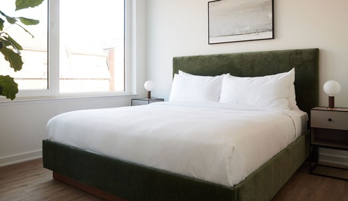 Premier Apartment, 1 Queen Bed (One Bedroom Premier View Queen)