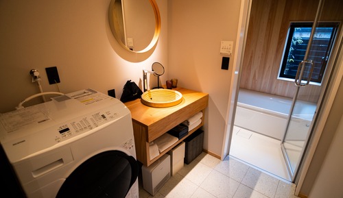 UROKO: "Machiya" Two-Storey Tatami Bedroom Suite with Courtyard, 56sqm, Non-Smoking