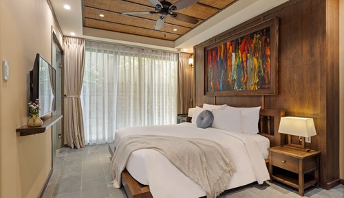 Three-Bedroom Home with Complimentary Daily Minibar