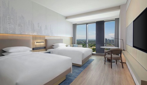 Superior Room, 2 Twin Beds, Non Smoking, City View