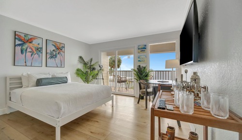 Premier Apartment, Balcony, Oceanfront