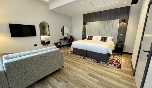 Plaza Executive