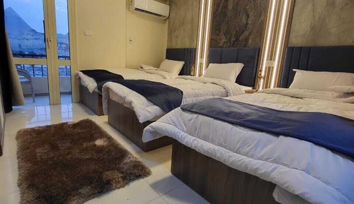 Luxury Triple Room, City View
