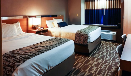 Suite, 2 Queen Beds, Accessible, Non Smoking