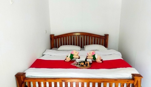 Honeymoon Room