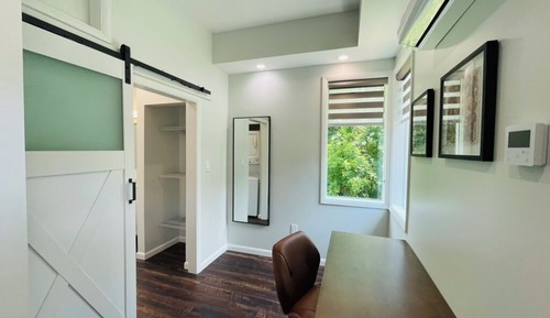 Premium Apartment, 1 King Bed, Non Smoking, Mountain View