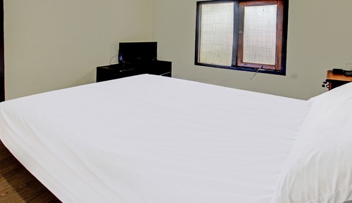 Deluxe Single Room