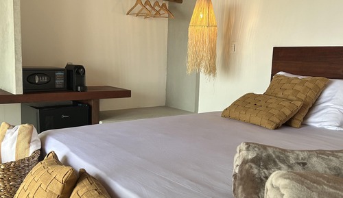 Deluxe Bungalow, Partial Sea View