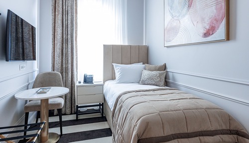 Deluxe Single Room