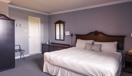 Room 224 Ski in/out