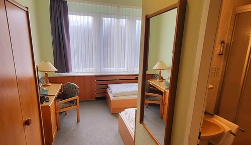 Classic Twin Room