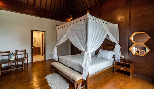 Suite Room With Pool View
