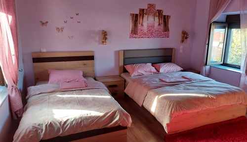 Basic Townhome, 2 Bedrooms