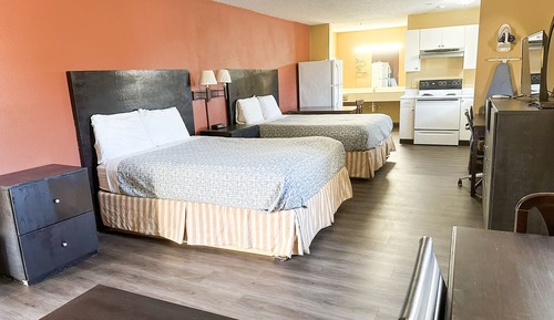 Room, 2 Queen Beds, Non Smoking, Kitchenette