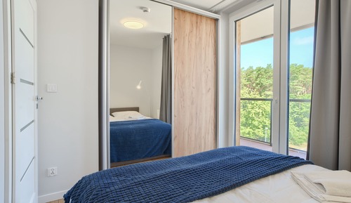 Apartment (3.2)