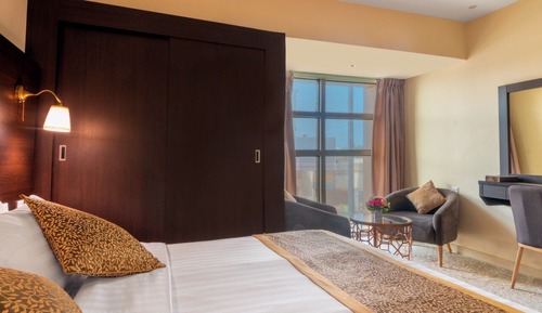 Standard Suite