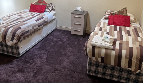 Economy Twin Room, No Windows