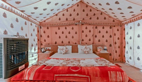 Deluxe Tent